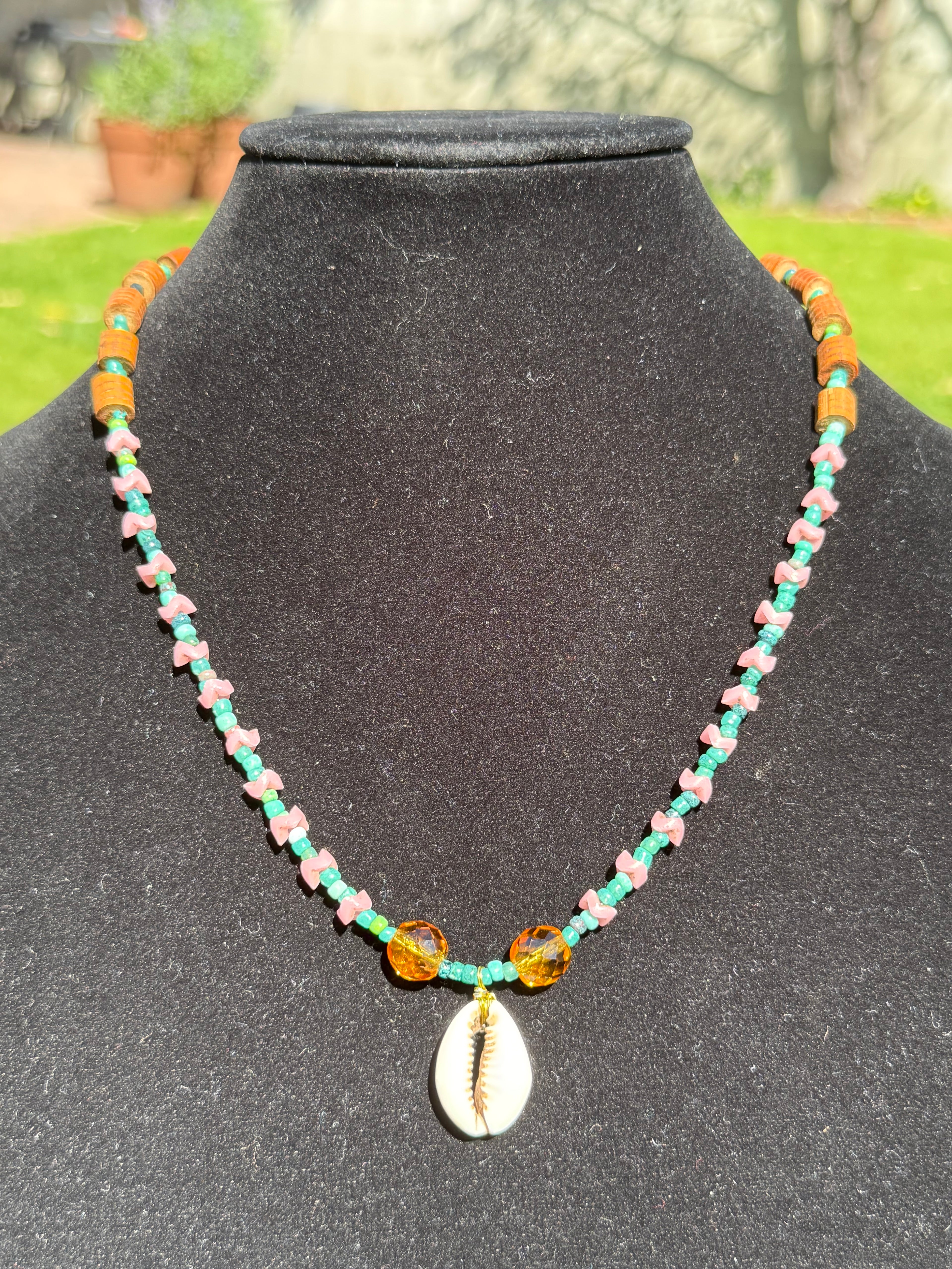 Cowrie - Necklace
