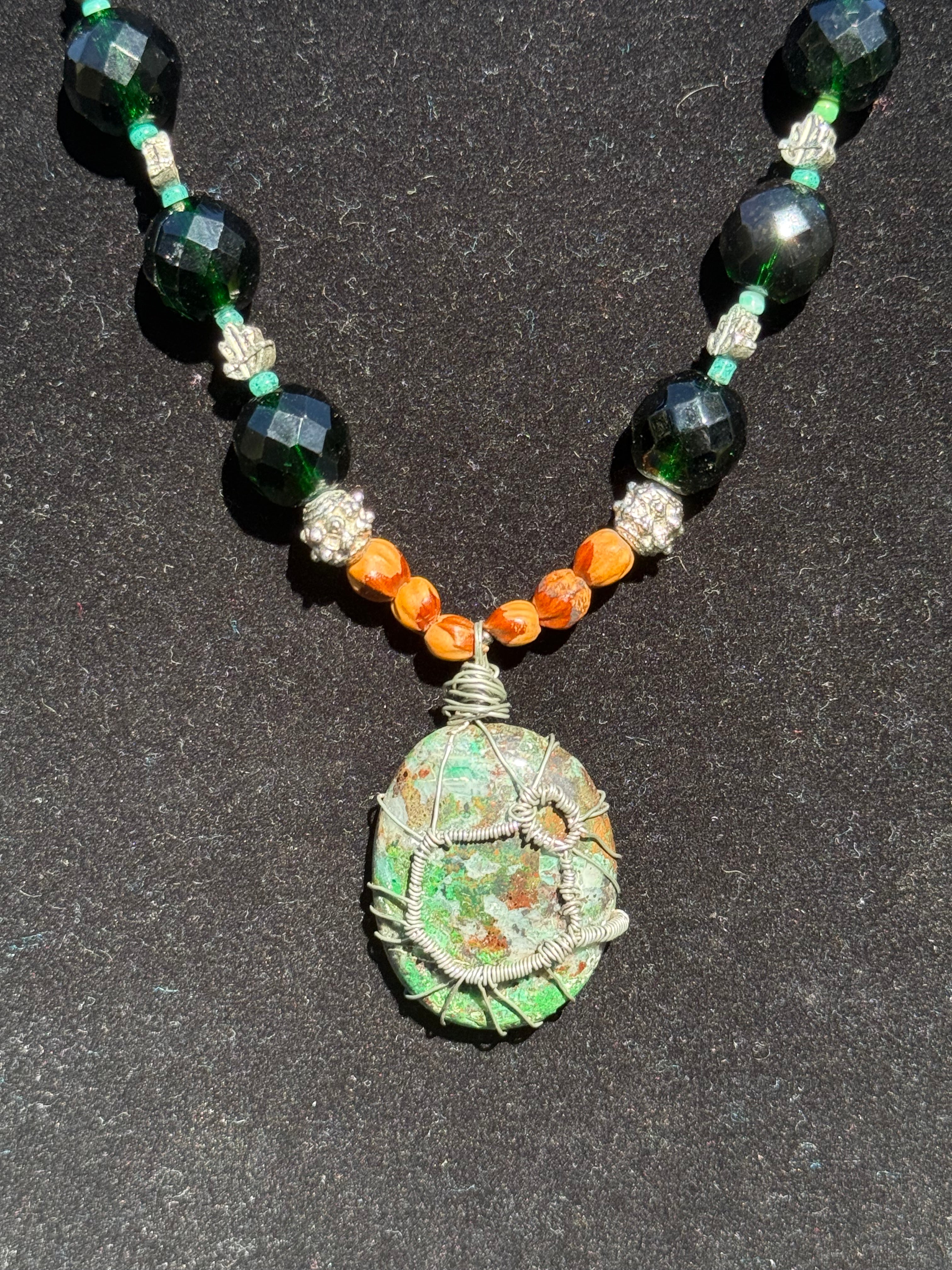Sage - Necklace